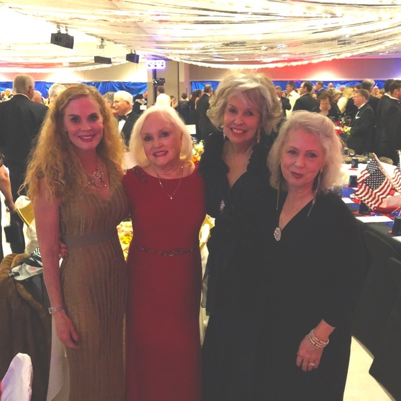 Herve Leger Paris evening gown - Picture 2 of 8